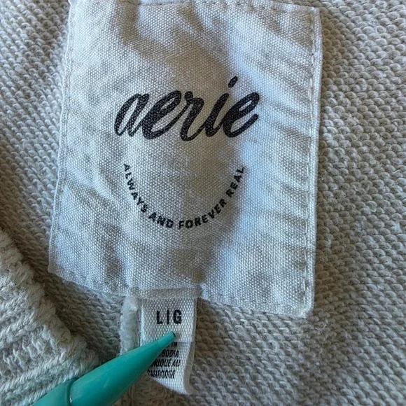 Aerie Womens L/G Cream V Neck Long Sleeve Sweatshirt Casual Top Comfy oversized - Picture 2 of 7